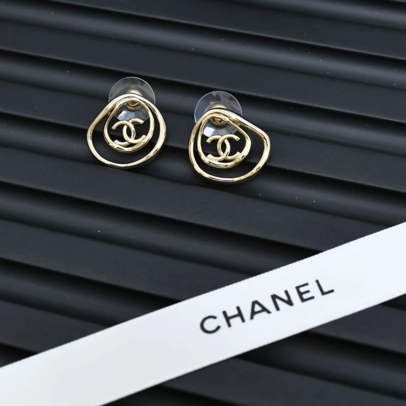 Chanel Earrings WellDesigned 227880