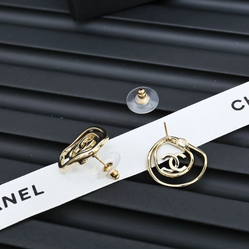 Chanel Earrings WellDesigned 227880