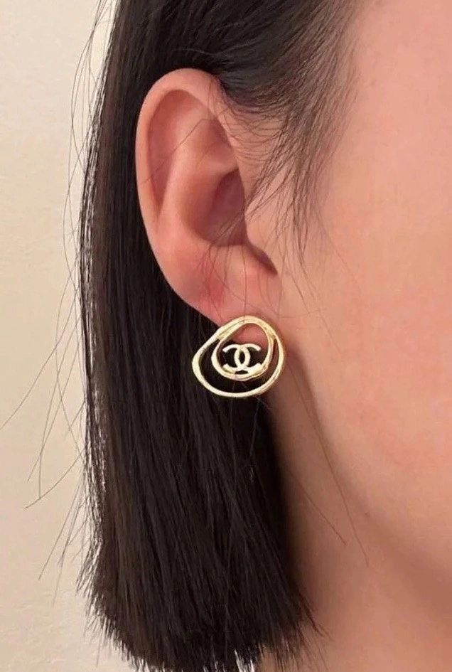 Chanel Earrings WellDesigned 227880