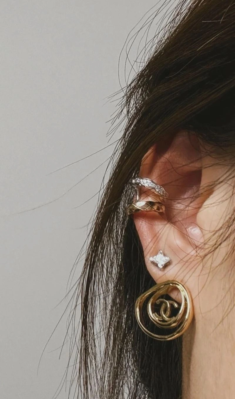 Chanel Earrings WellDesigned 227880