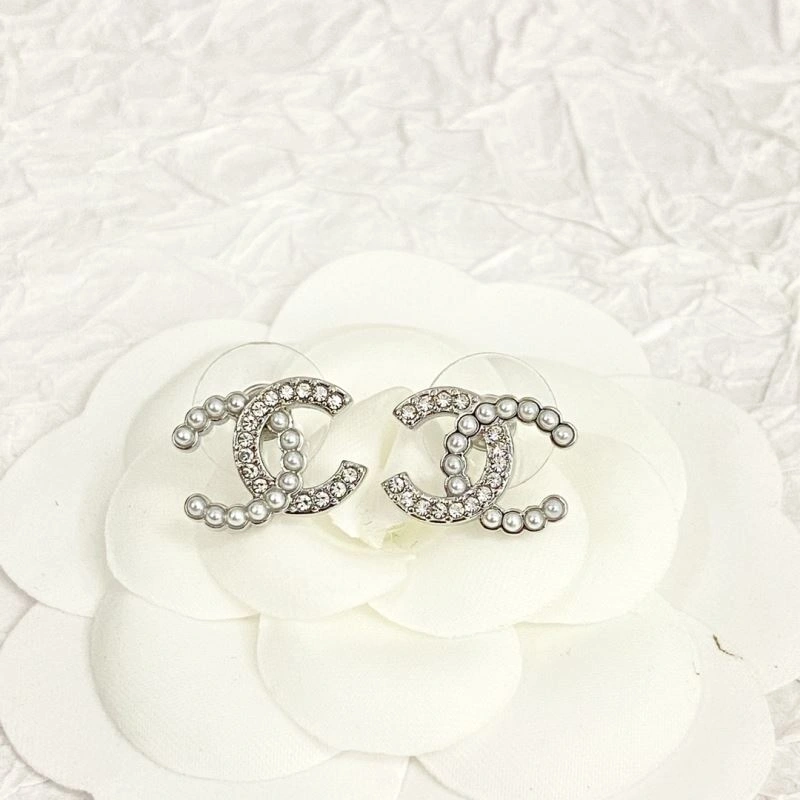 Vibrant Chanel Earrings 227863
