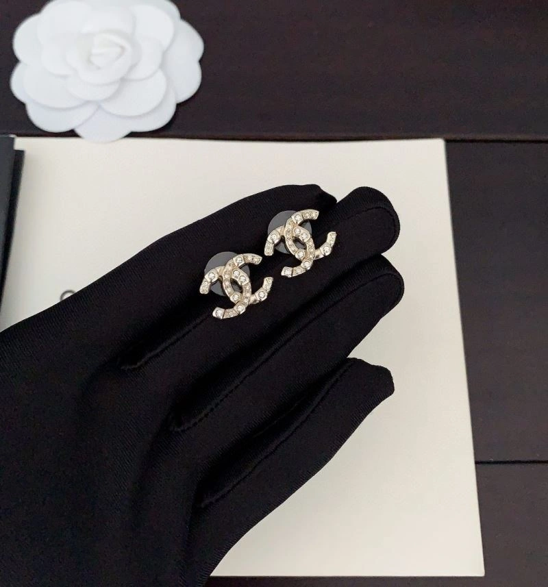 Chanel Earrings Flexible 227901