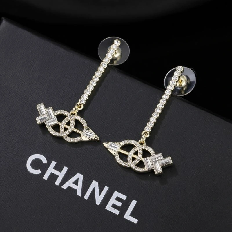 Chanel Earrings Affordable 227857