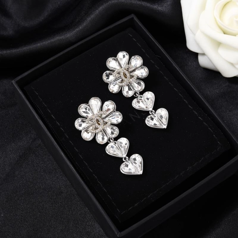 Chanel Earrings Vibrant 227881