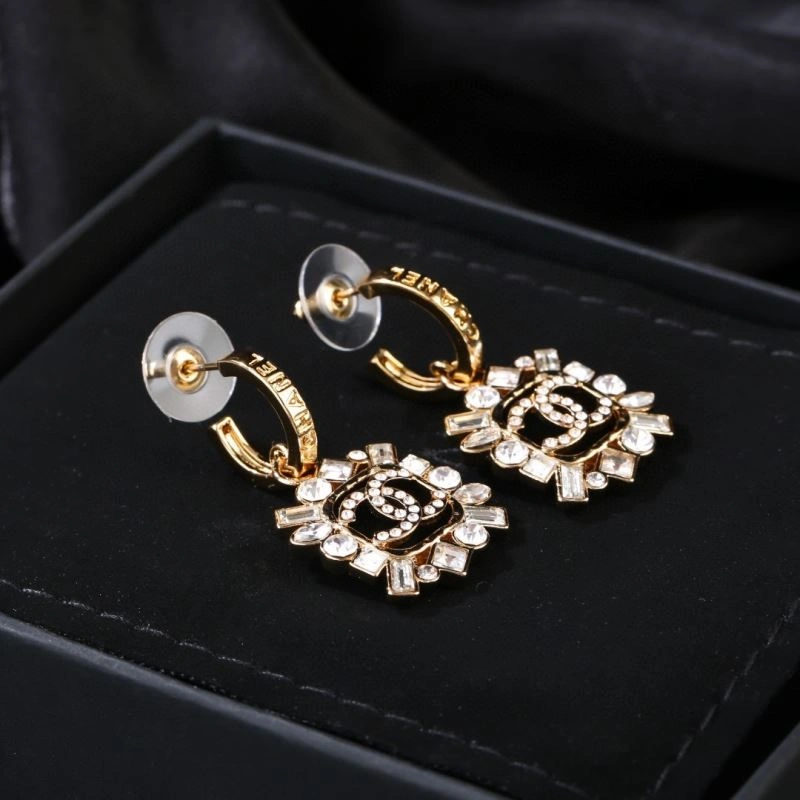 Chanel Earrings Unisex 227844