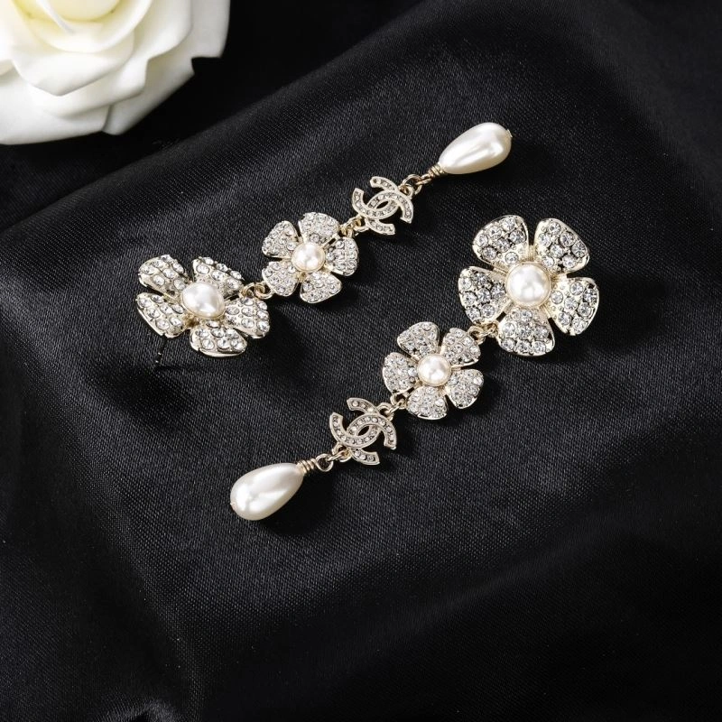 Chanel Earrings Popular 227837