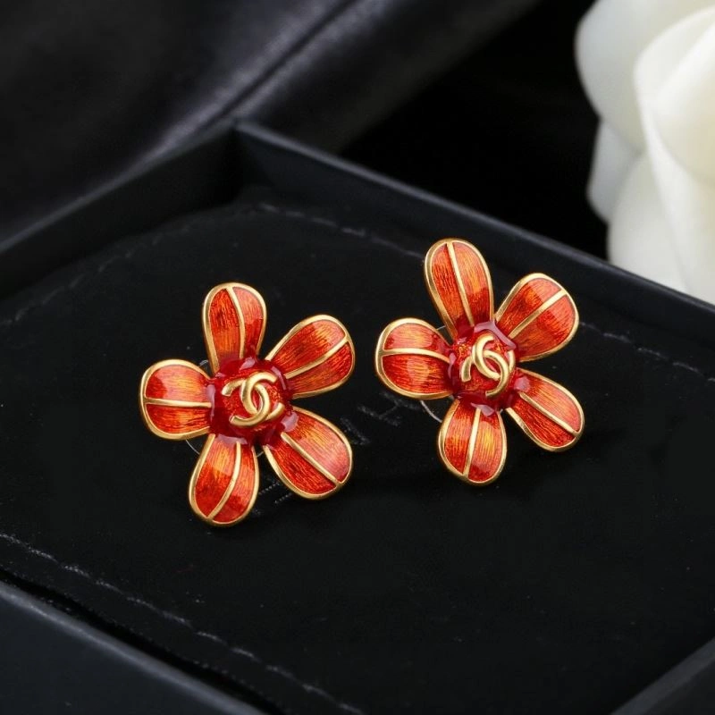 Chanel Earrings Comfortable 227840