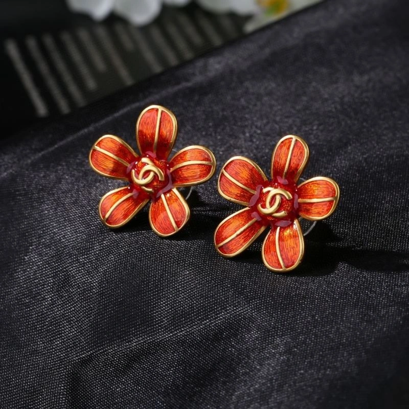 Chanel Earrings Comfortable 227840