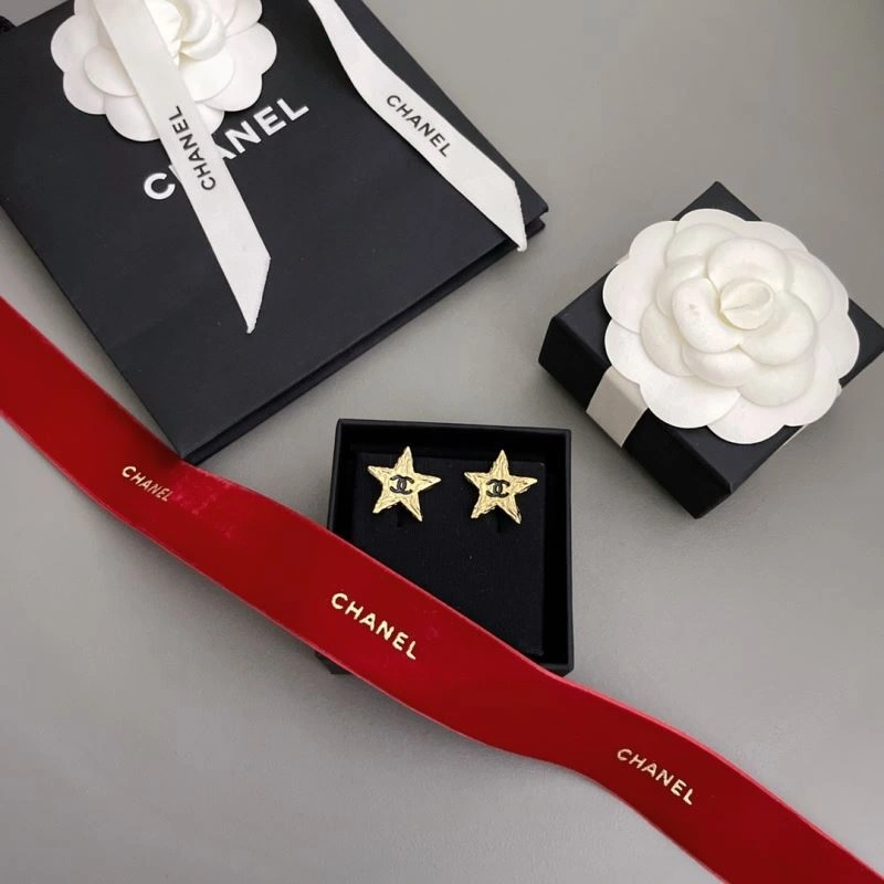 Compact Chanel Earrings 227819