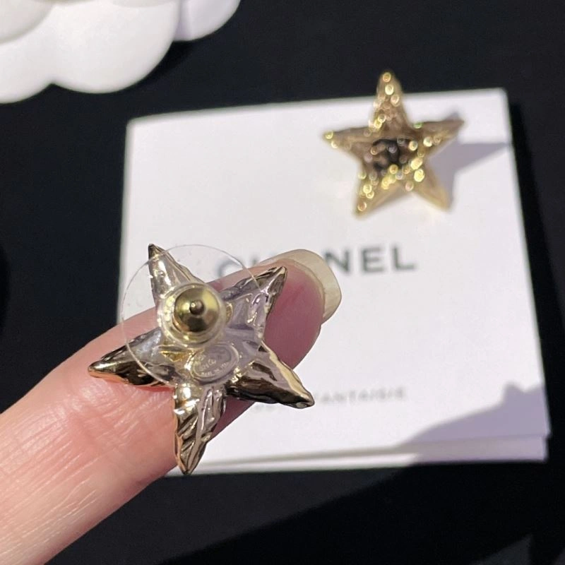 Compact Chanel Earrings 227819