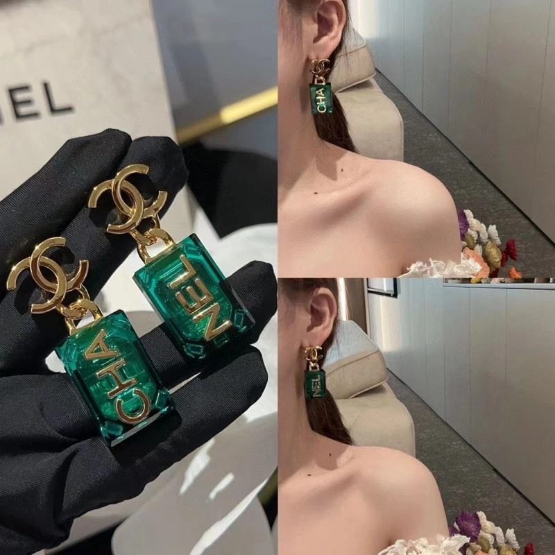 Chanel Earrings Soft 227823