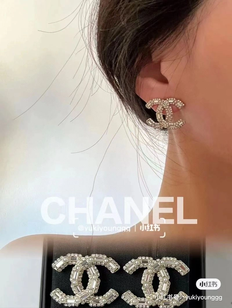 Premium Chanel Earrings 227817