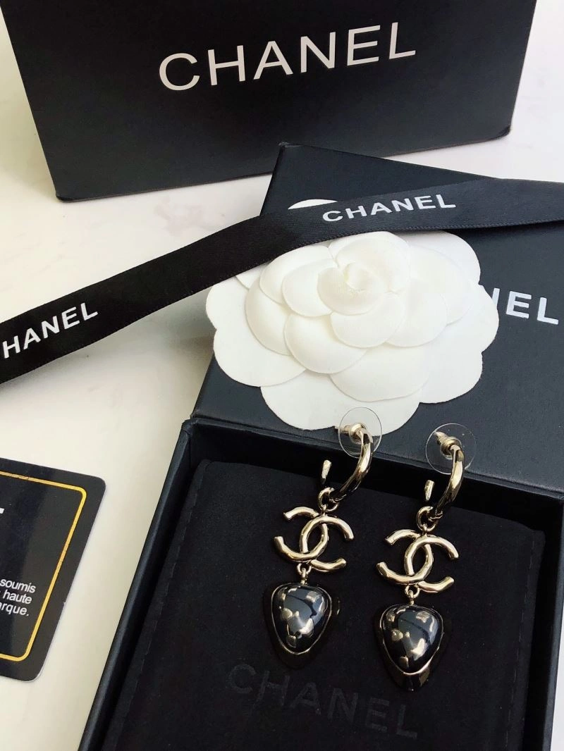Chanel Earrings Soft 227811