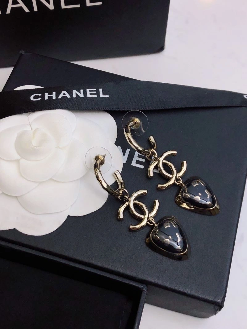 Chanel Earrings Soft 227811