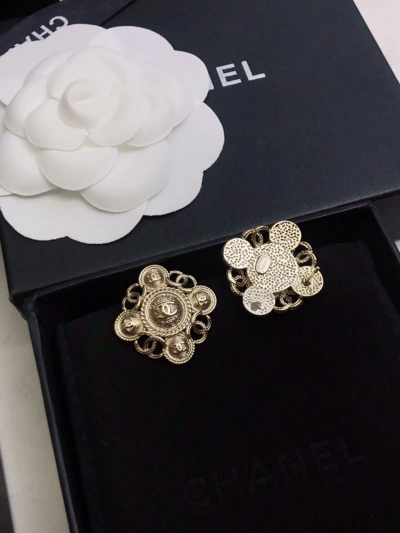 Snug Chanel Earrings 227850