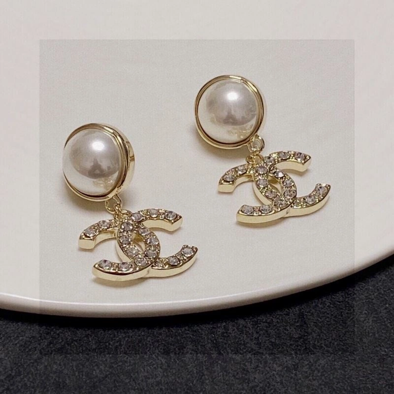 Durable Chanel Earrings 227806