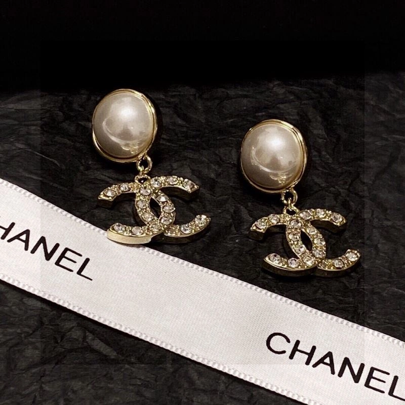 Durable Chanel Earrings 227806