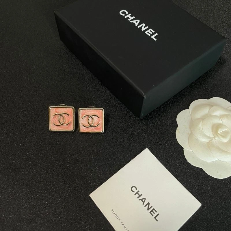 Sophisticated Chanel Earrings 227791