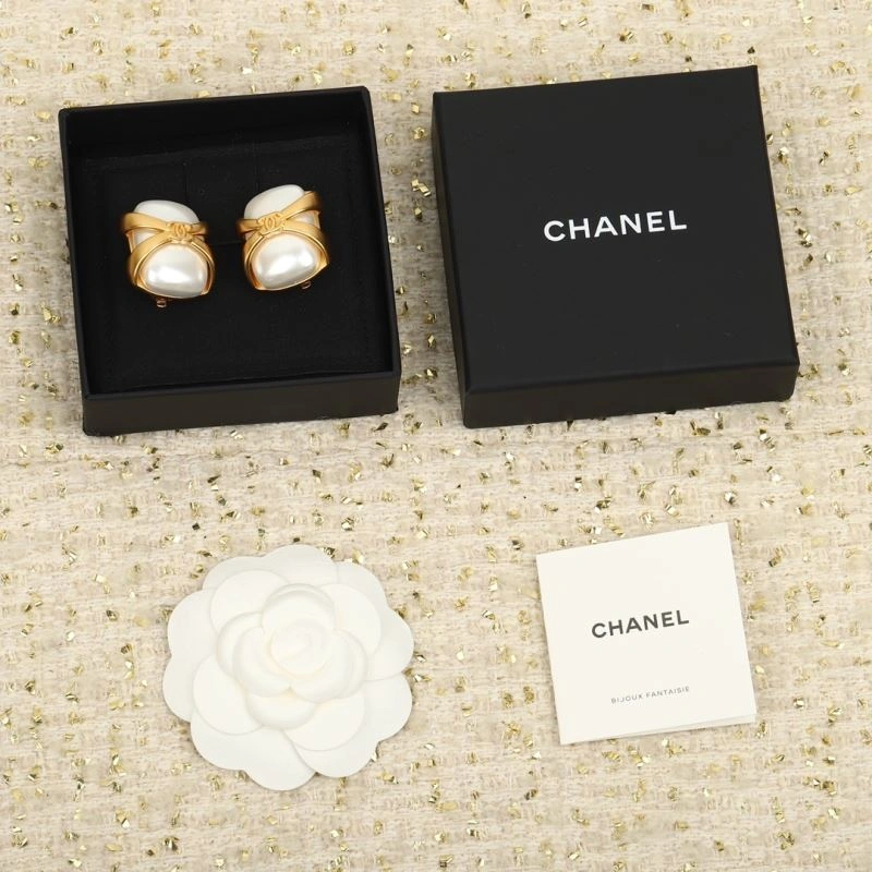 FreshLook Chanel Earrings 227785