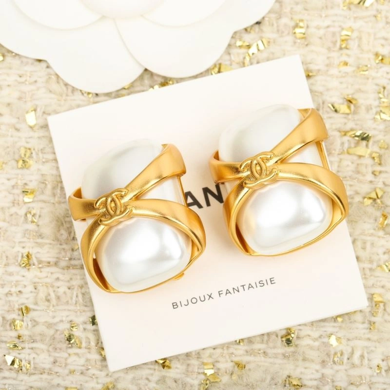 FreshLook Chanel Earrings 227785