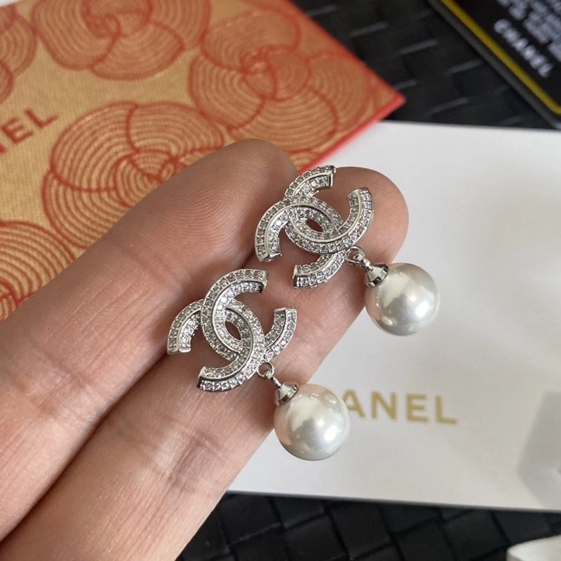 Unisex Chanel Earrings 227787