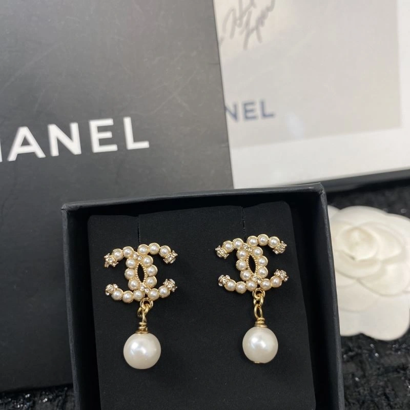 Chanel Earrings TimelessDesign 227777