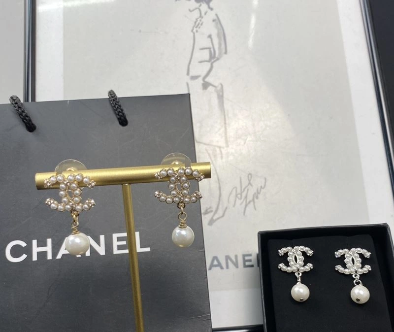 Chanel Earrings TimelessDesign 227777