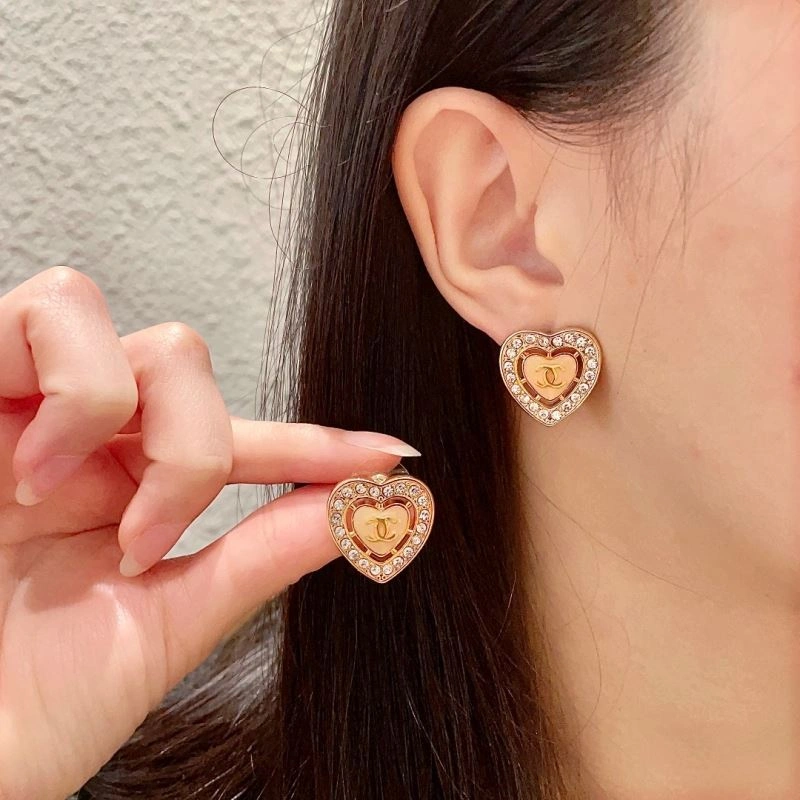 Chanel Earrings WaterResistant 227807