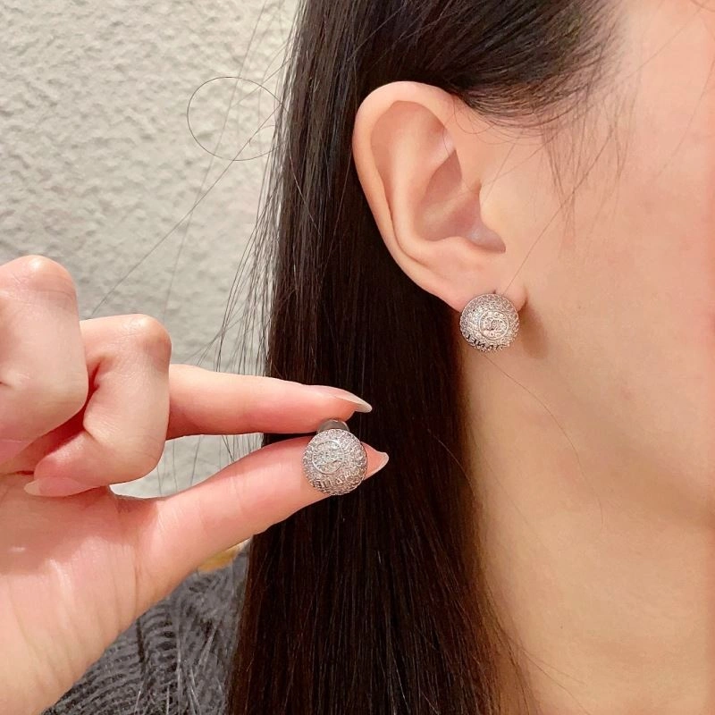 Chanel Earrings Packable 227762