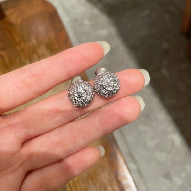 Chanel Earrings Packable 227762