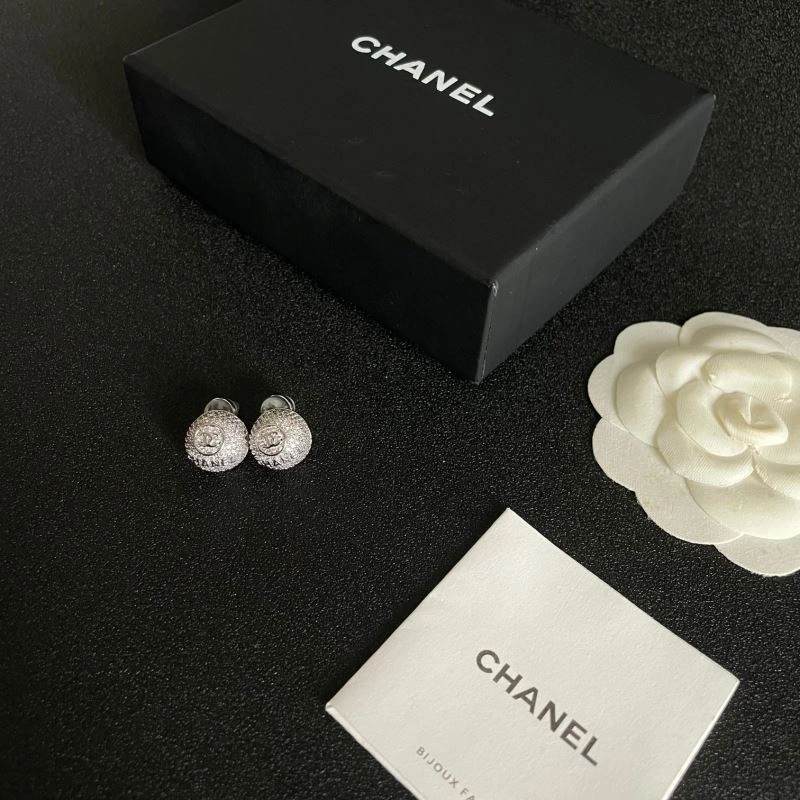 Chanel Earrings Packable 227762