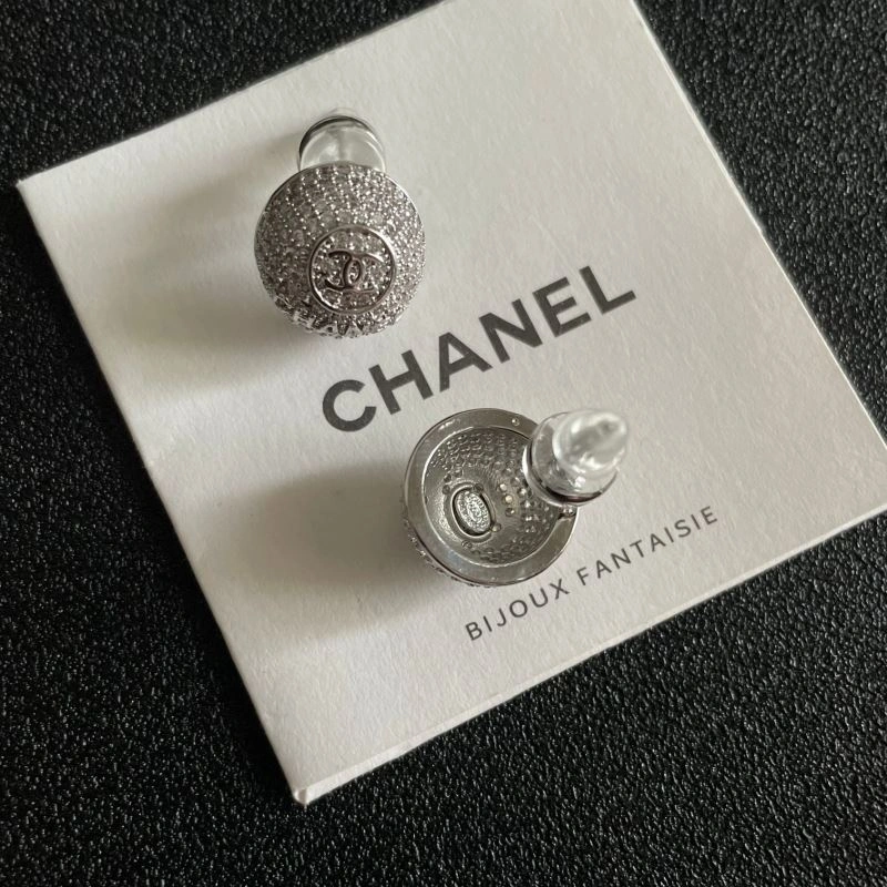 Chanel Earrings Packable 227762