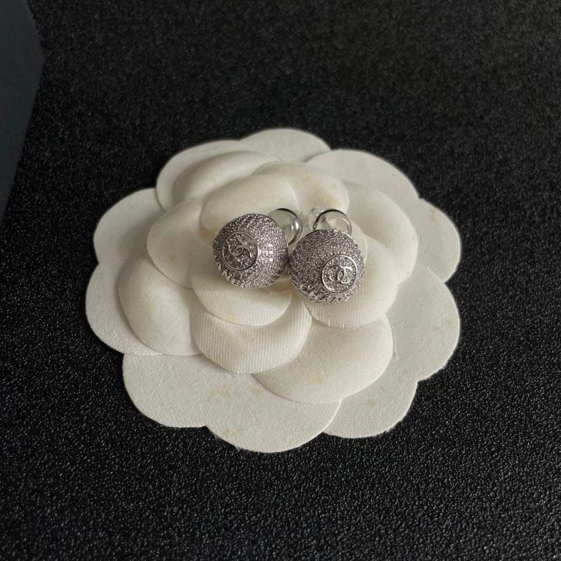 Chanel Earrings Packable 227762