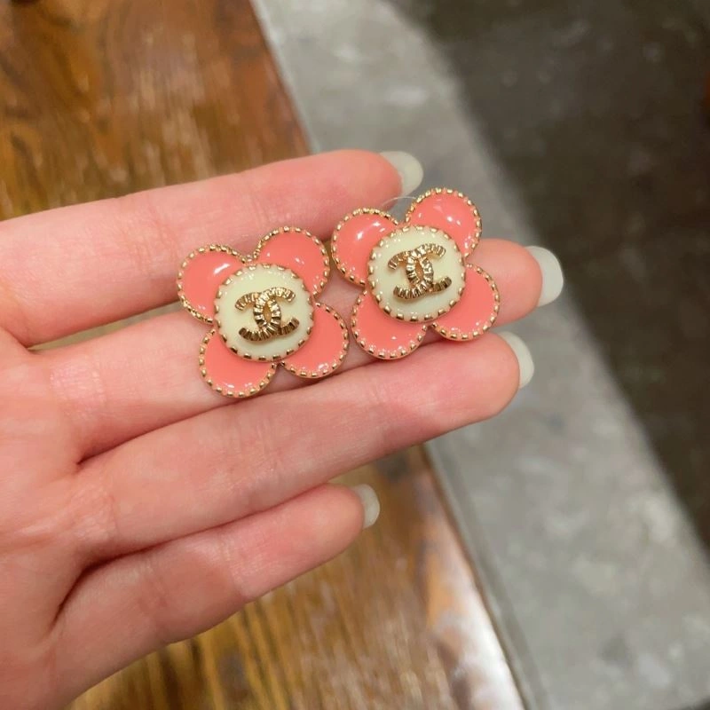 Chanel Earrings WellDesigned 227763