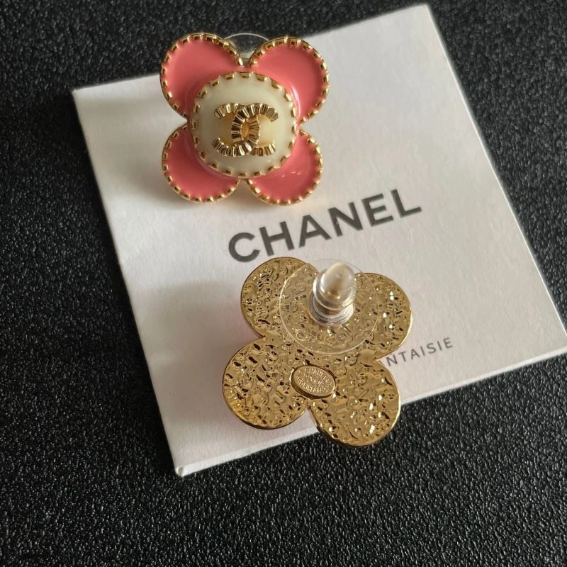 Chanel Earrings WellDesigned 227763