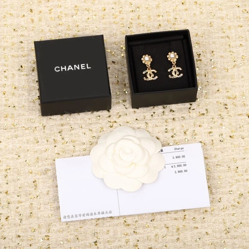 Chanel Earrings Sporty 227740