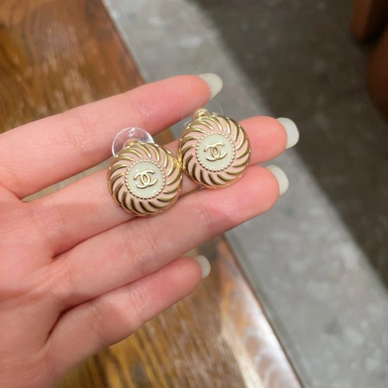 Chanel Earrings Durable 227741