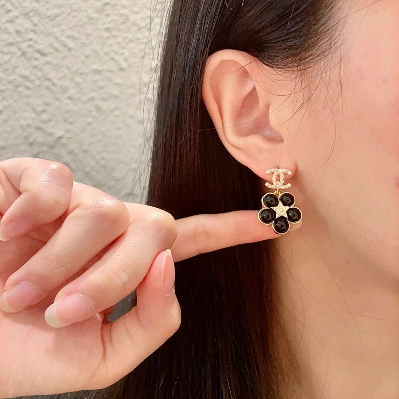 Chanel Earrings Functional 227734
