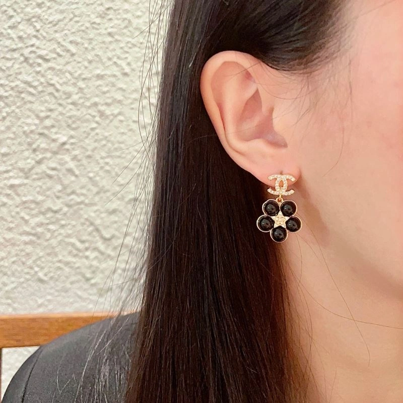 Chanel Earrings Functional 227734