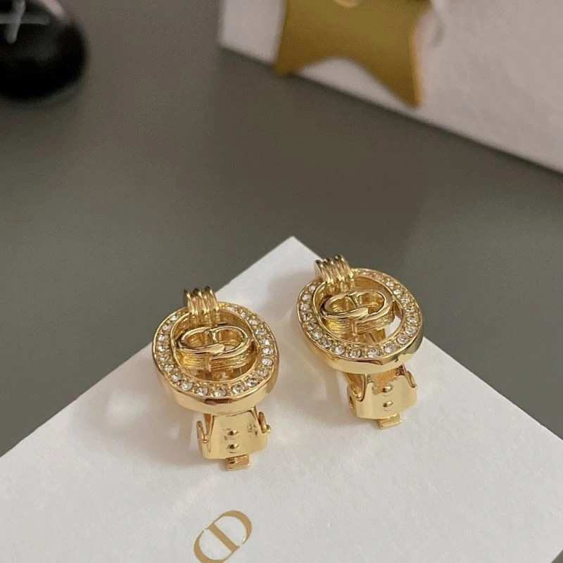 Chanel Earrings Compact 227766