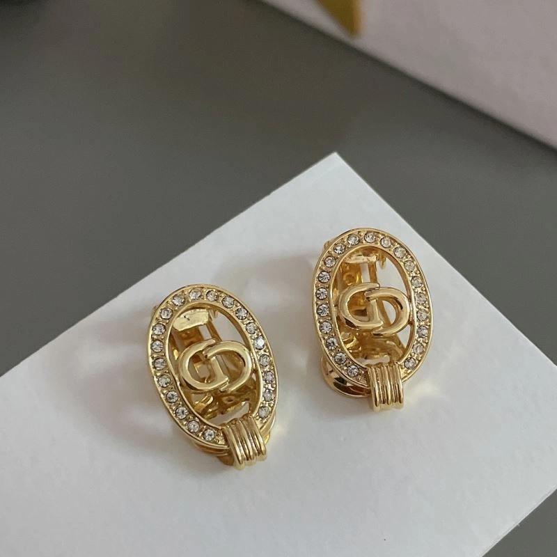 Chanel Earrings Compact 227766