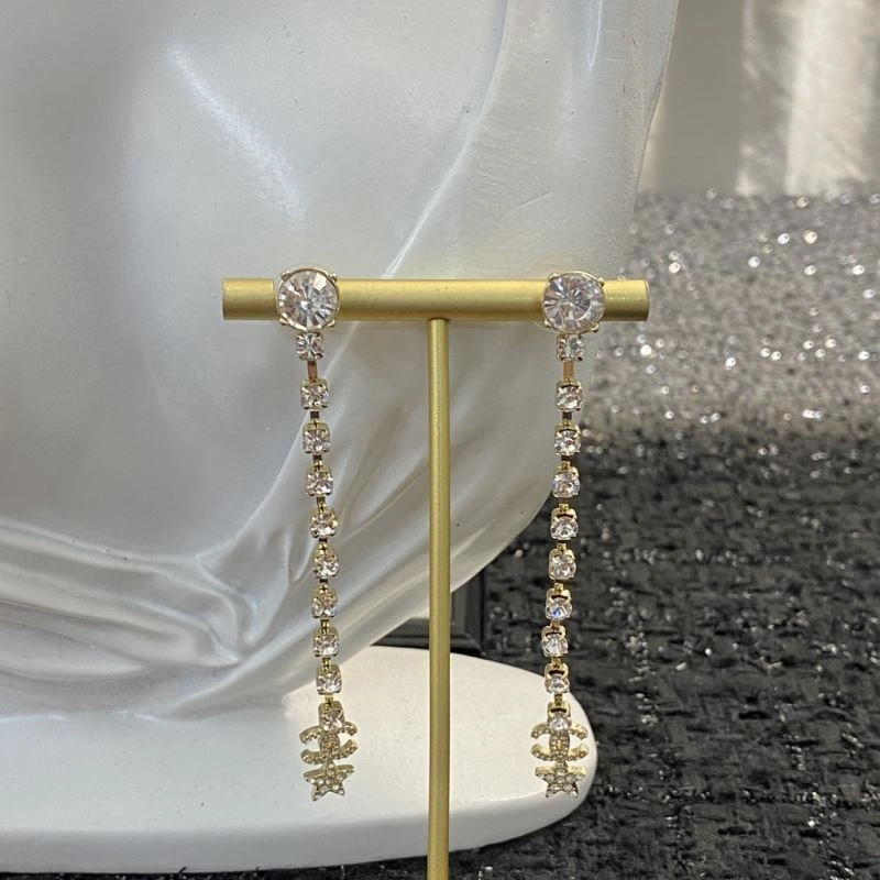 Elegant Chanel Earrings 227729
