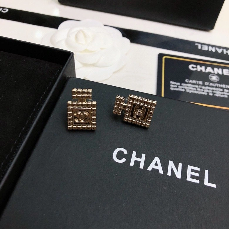 Tailored Chanel Earrings 227779