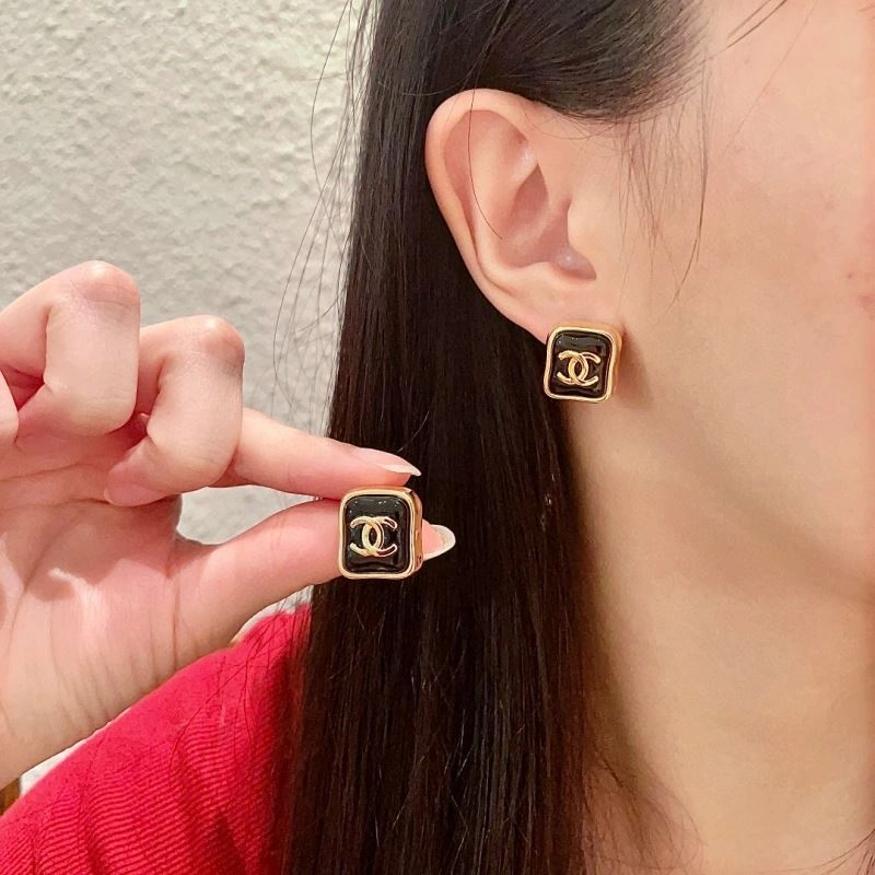 Chanel Earrings Breathable 227714
