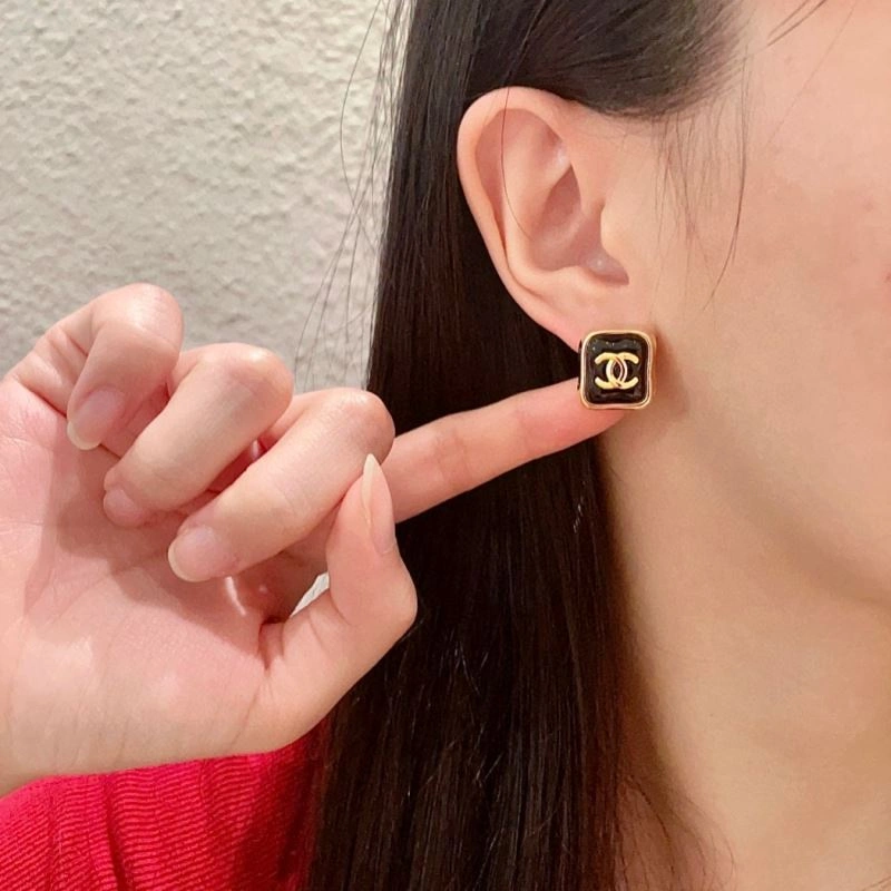 Chanel Earrings Breathable 227714