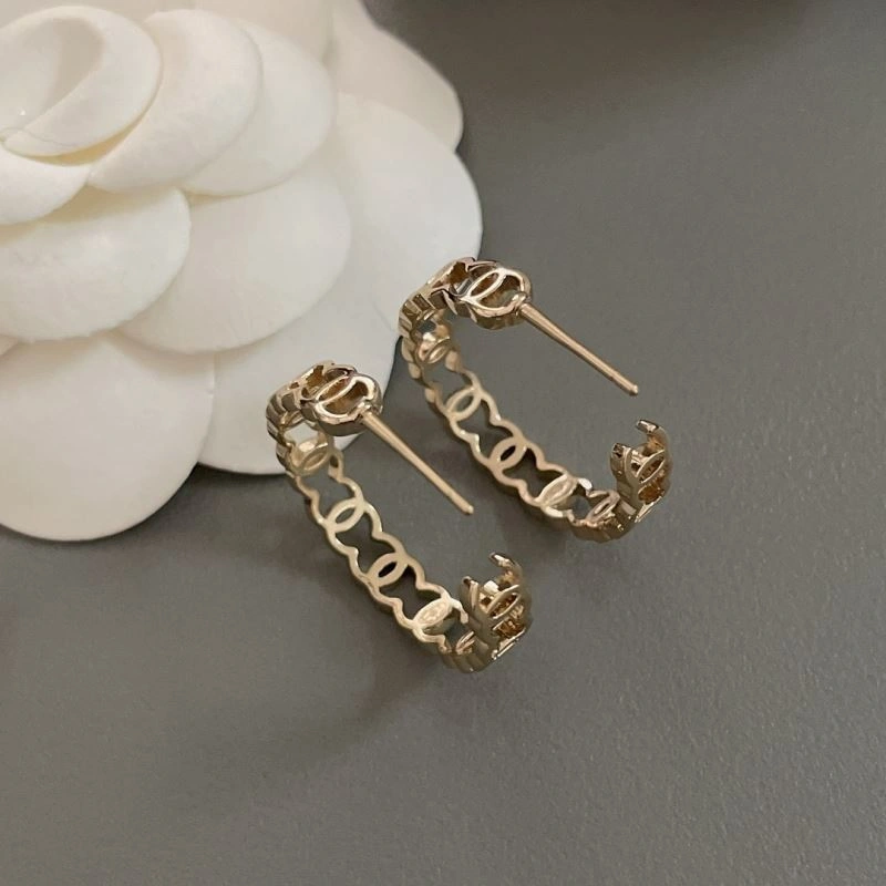 HighPerformance Chanel Earrings 227713