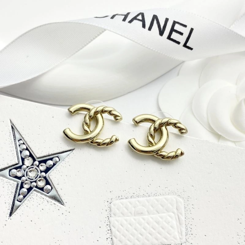 Chanel Earrings Comfortable 227726