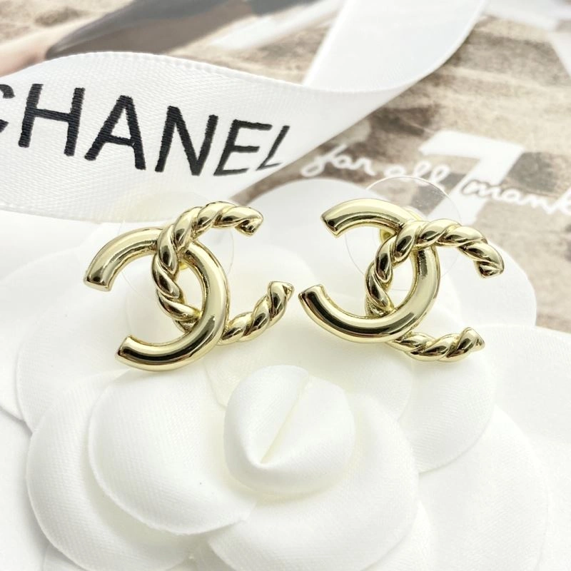 Chanel Earrings Comfortable 227726