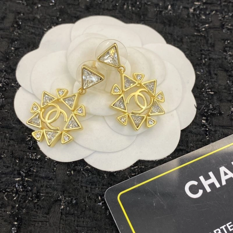 Chanel Earrings Affordable 227730