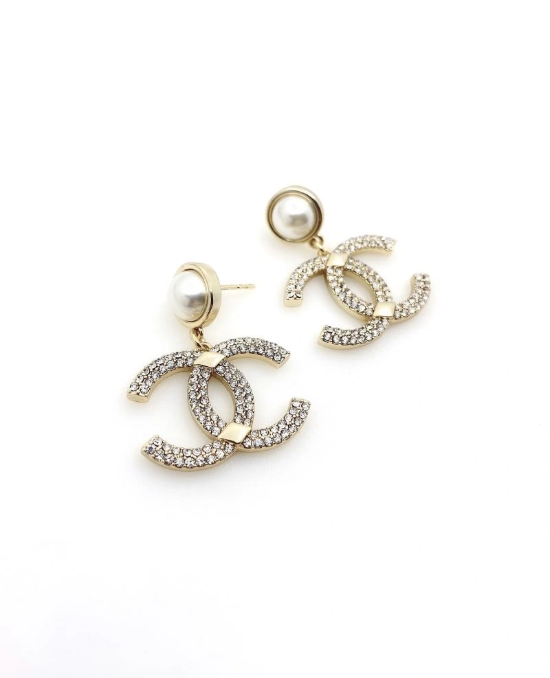 Chanel Earrings Compact 227717